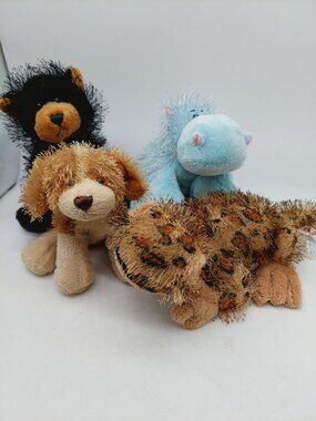 Webkinz Leopard Lizard Blue Hippo Cocker Spaniel And Black Bear Plush Lot